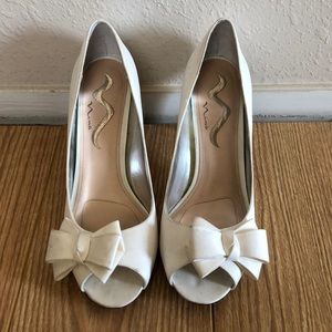 Nina pumps